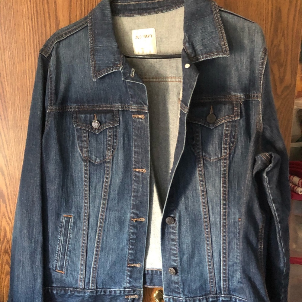 Old navy jean jacket, size XXL.